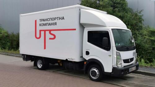 Грузовое авто Renault Maxity 