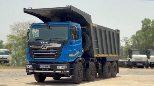 Самосвал Tata Prima